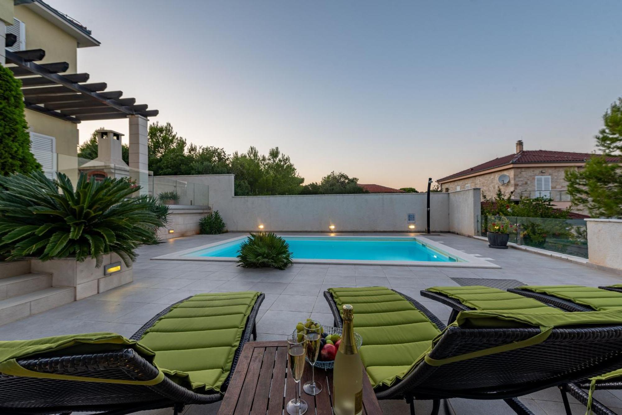Villa Tatijana Zadarvillas 쿠클리차 외부 사진